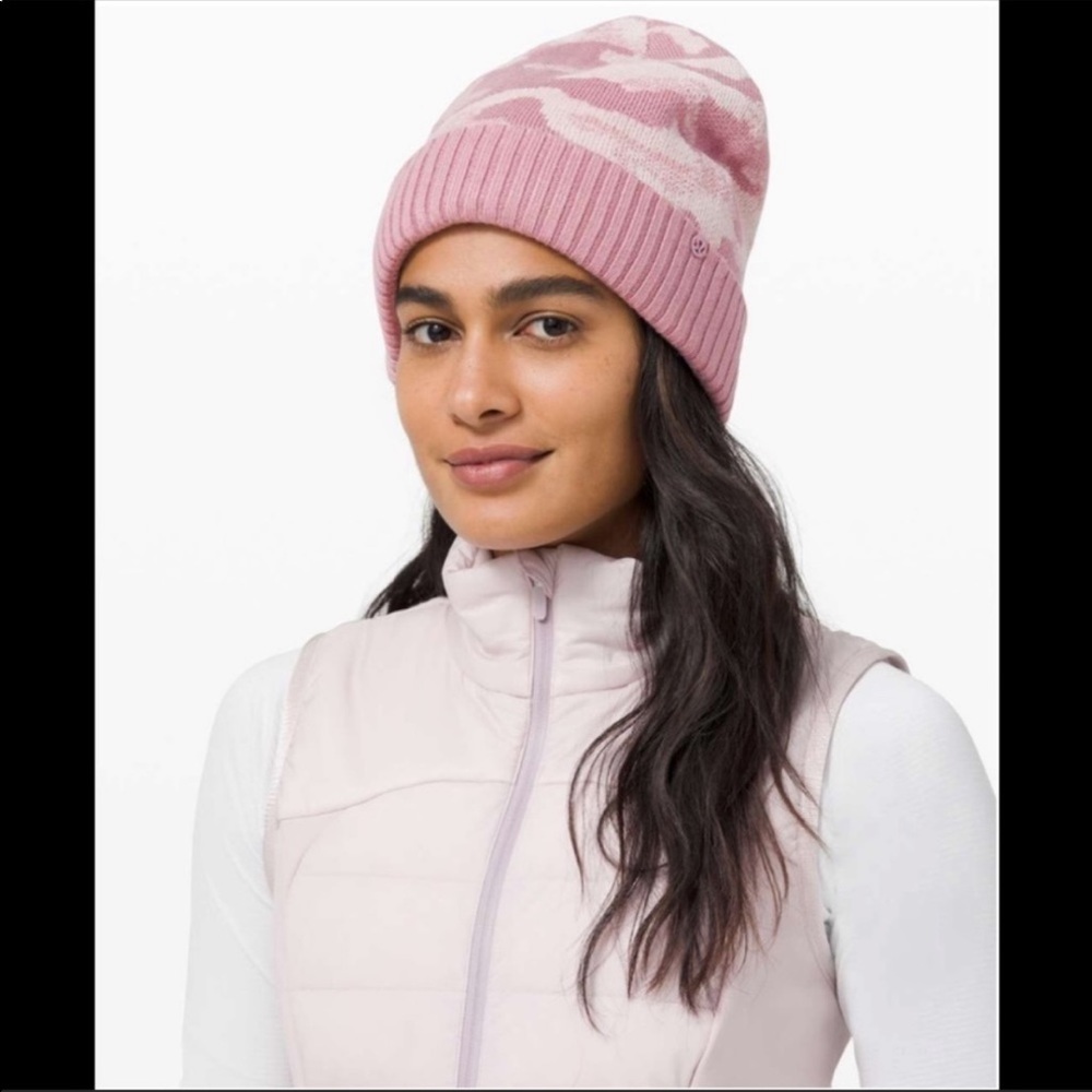 Lululemon Room For Warmth Beanie Pink Taupe Porcelain Pink